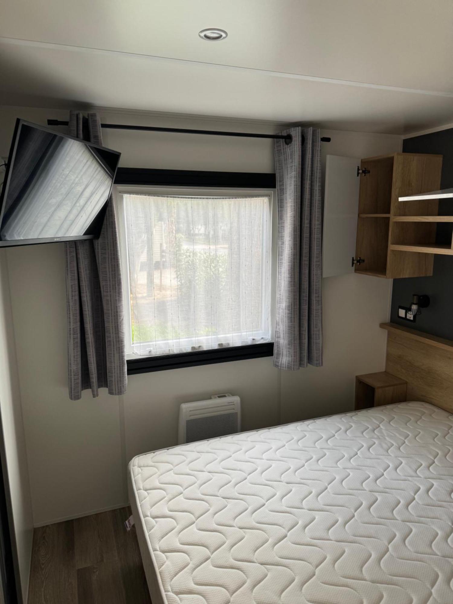Mobilhome Camping Le Bosc Saint-Cyprien  Exterior foto